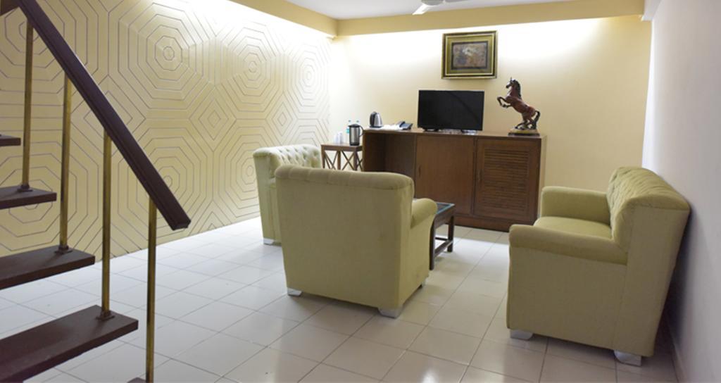 Hotel O Hotel Landmark Inn Delhi  Esterno foto